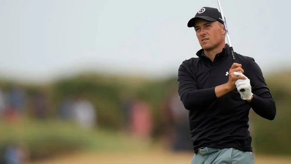 How Do Sudden Wind Gusts Impact Live Golf Betting