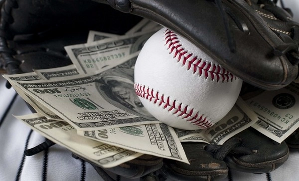 How to Use the Baseball Run Line to Your Advantage